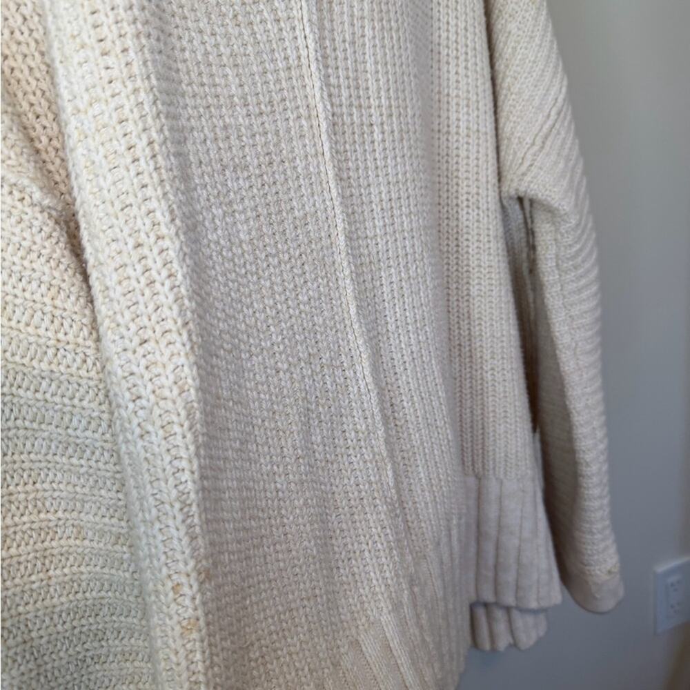 Free People Take Over Me Cream V-Neck Sweater Size XS/S - Picture 5 of 7